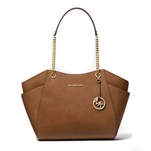 Michael Kors Jet Set Travel Large Chain Saffiano Leather Shoulder Tote Bag.